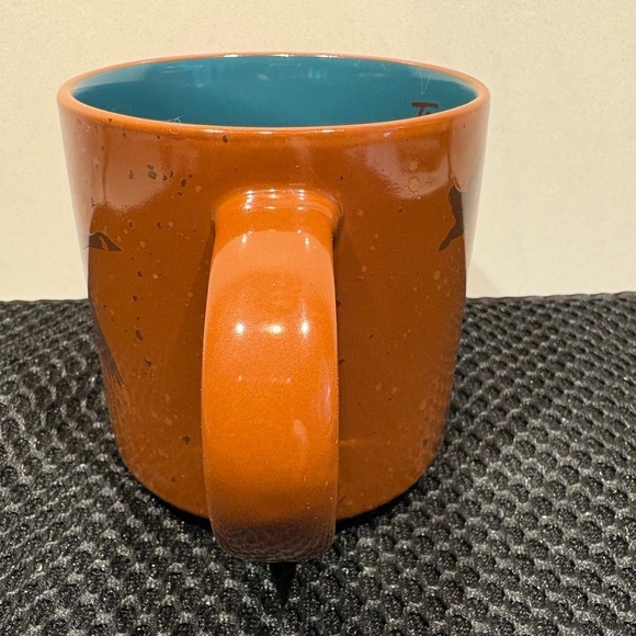 Limited Edition Tim Hortons 2017 Mug Cup - Picture 3 of 9